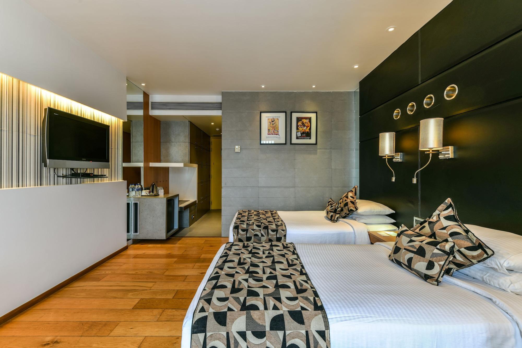 Hotel The Regale By Tunga Bombay Esterno foto